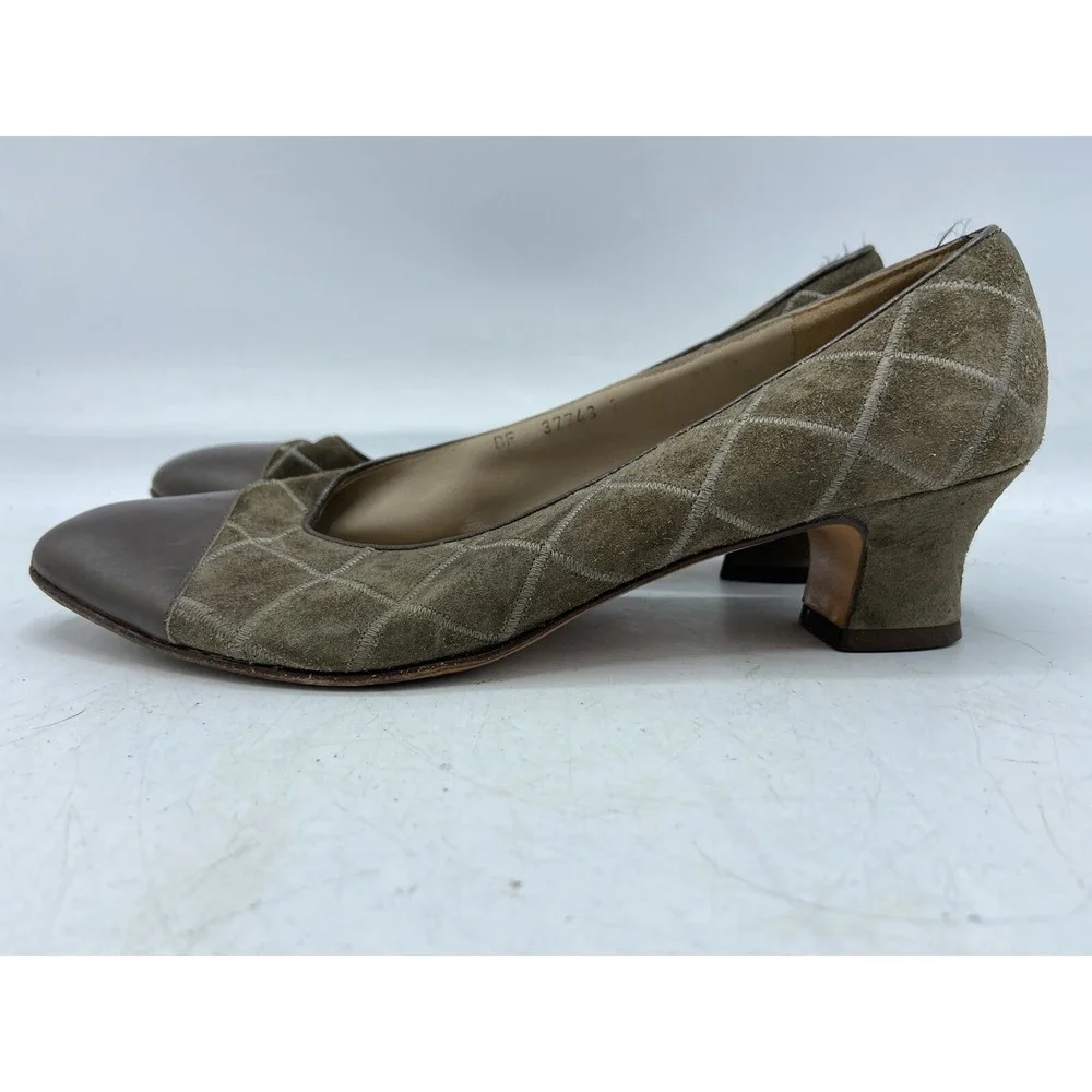 Vintage ferragamo heeled loafer‎ size 6 Brown Suede 37743